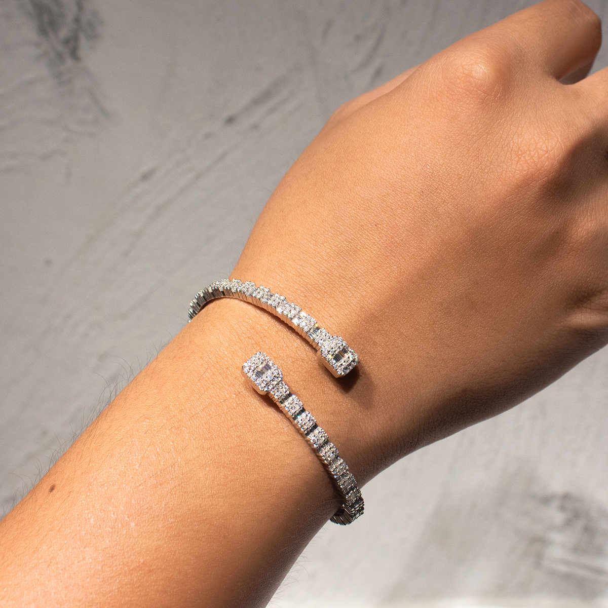 8mm Width Moissanite Baguette Bracelet