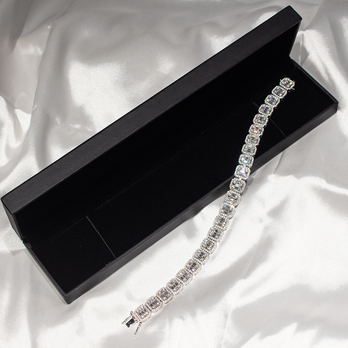 15mm Moissanite Baguette Tennis Bracelet
