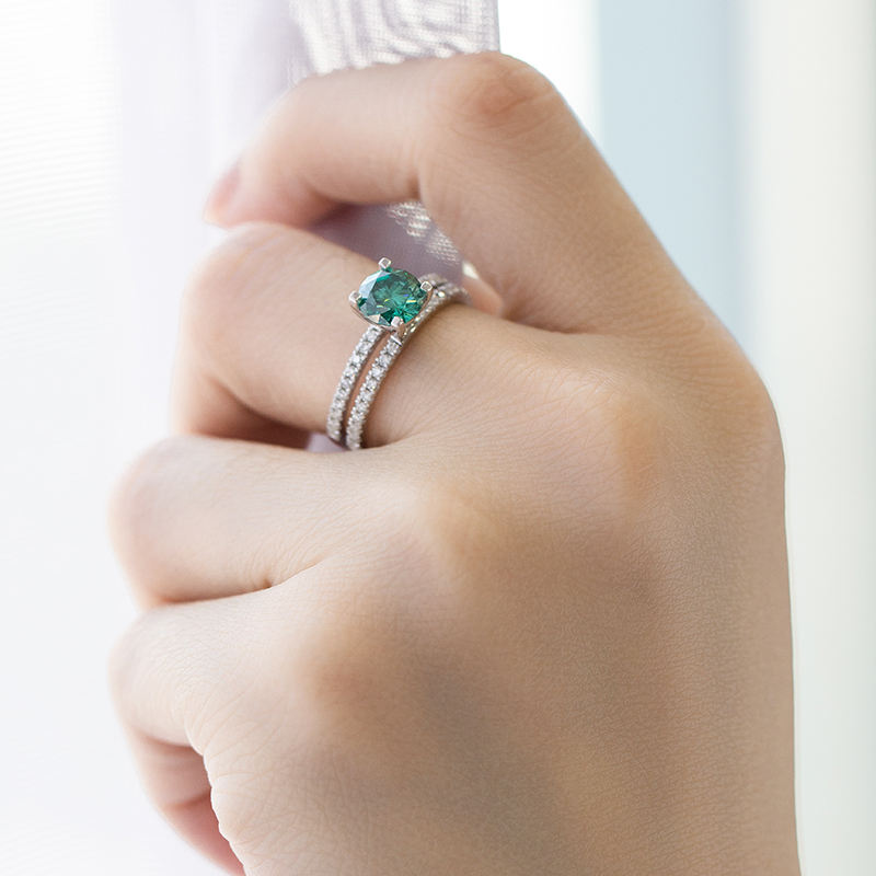 Engagement Style Green Moissanite Ring