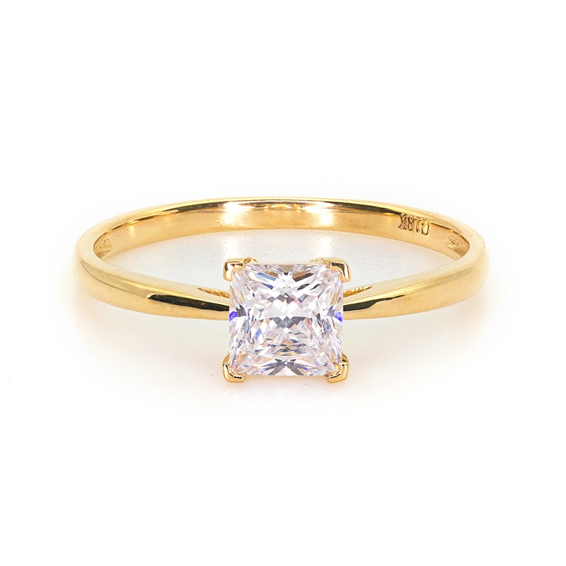18K Gold Princess Cut Moissanite Engagement Rings
