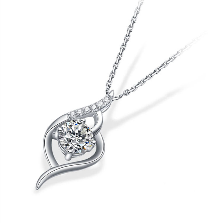 Elegant Pendant Moissanite Necklace for Women