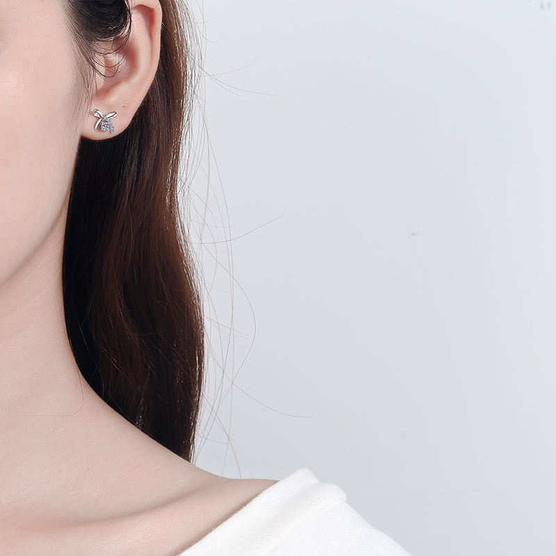 Bow Design 10K Solid White Gold Stud Earrings